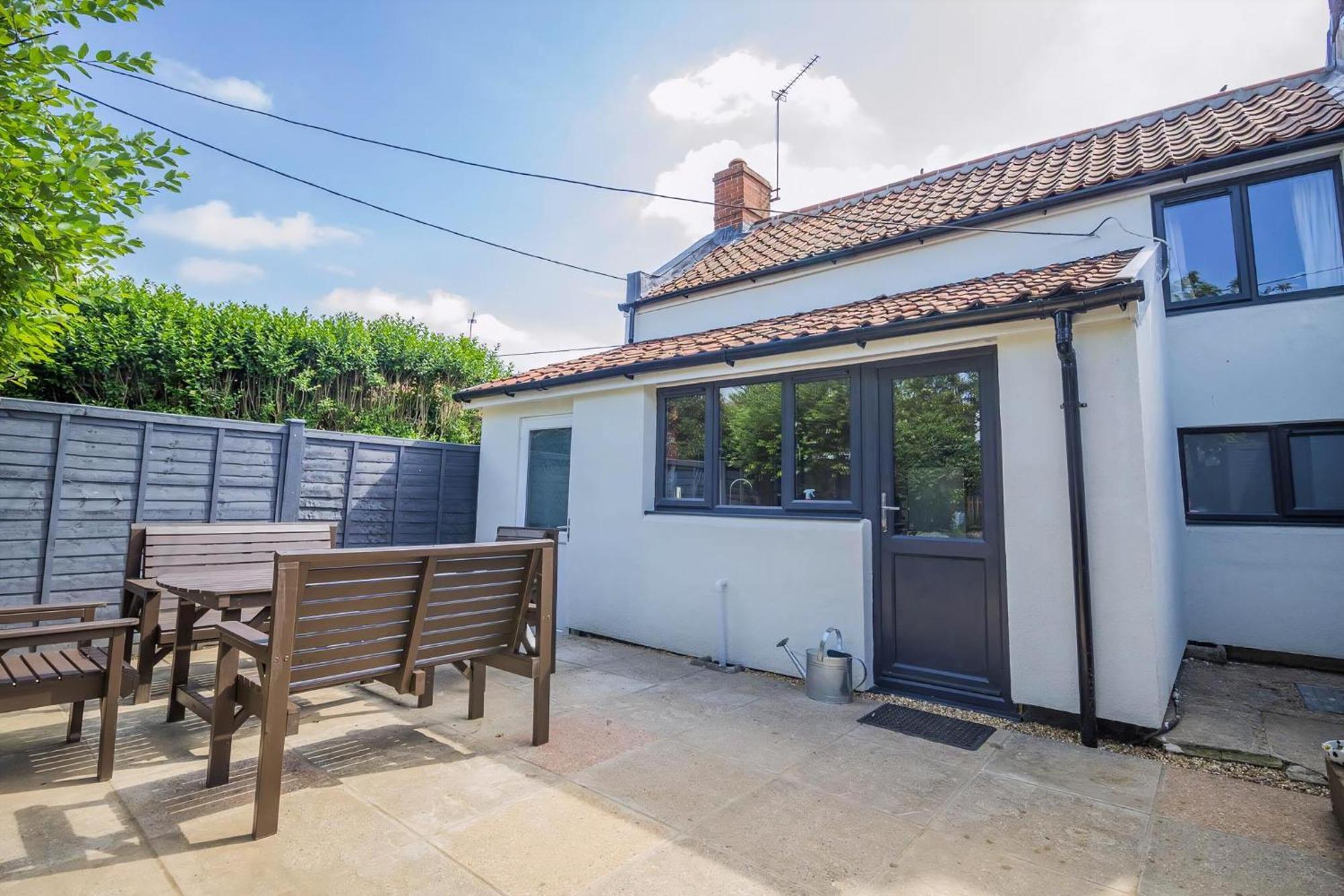 Stunning Cottage With A Private Hot Tub And Sauna In Norfolk Ref 99003Ac Lessingham Екстериор снимка