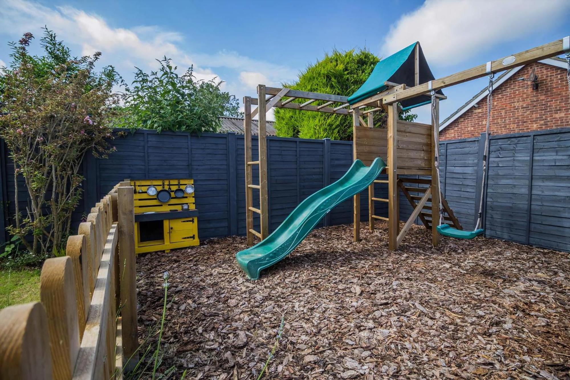 Stunning Cottage With A Private Hot Tub And Sauna In Norfolk Ref 99003Ac Lessingham Екстериор снимка