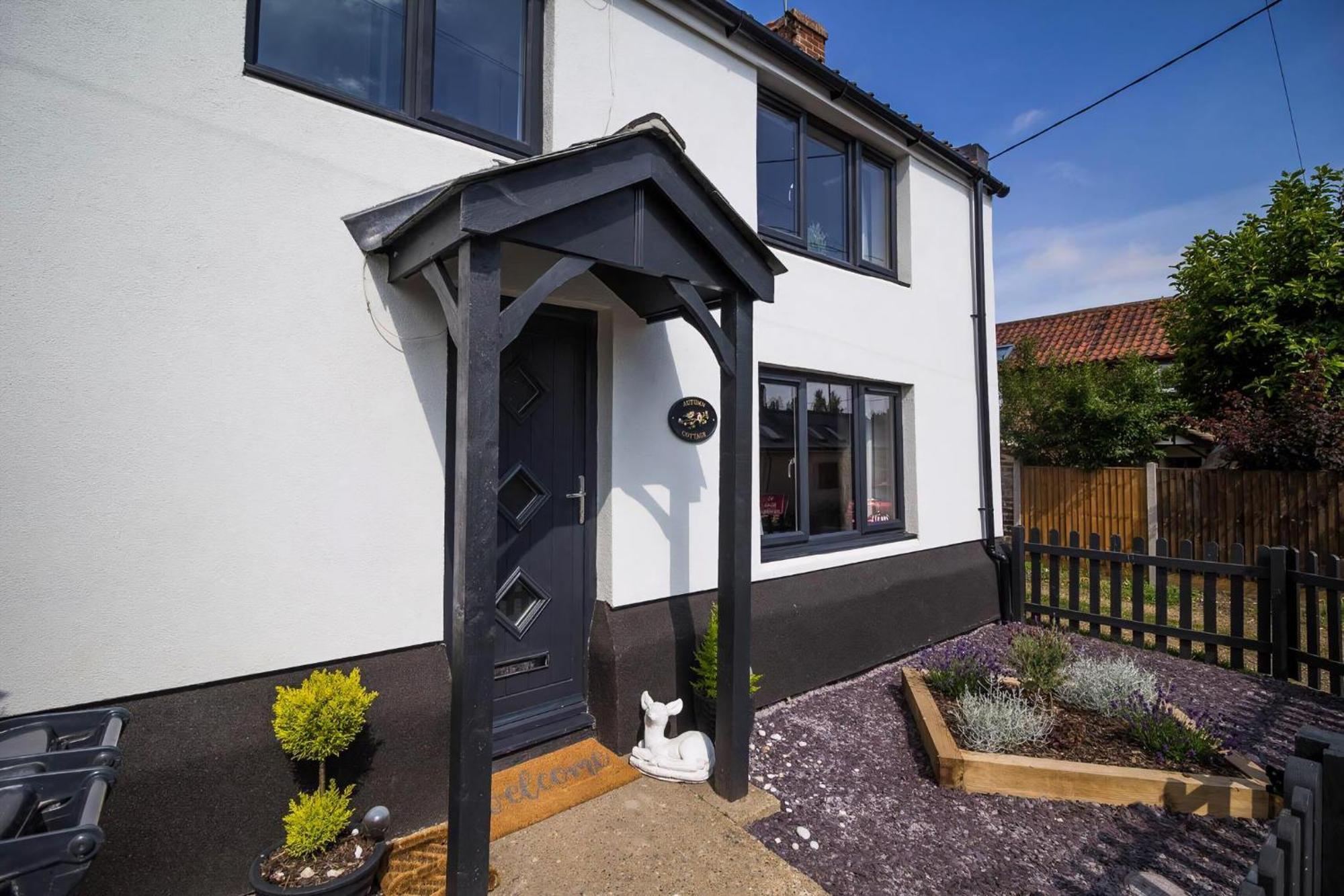Stunning Cottage With A Private Hot Tub And Sauna In Norfolk Ref 99003Ac Lessingham Екстериор снимка